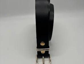 Ceinture en Collet de Cuir – Accessoire Haut de Gamme Élégant & Résistant